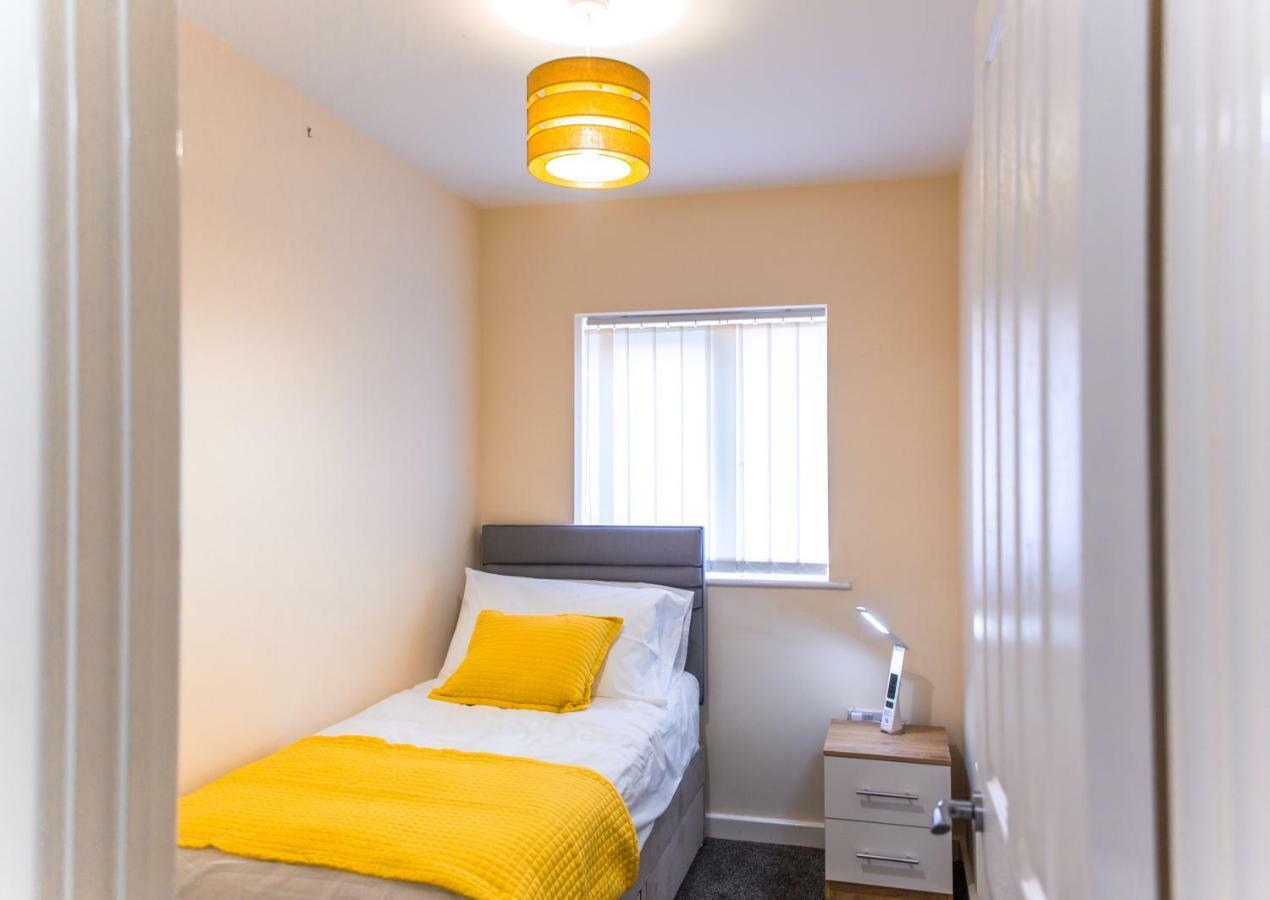 Salford Holiday Apartment Manchester Eksteriør bilde