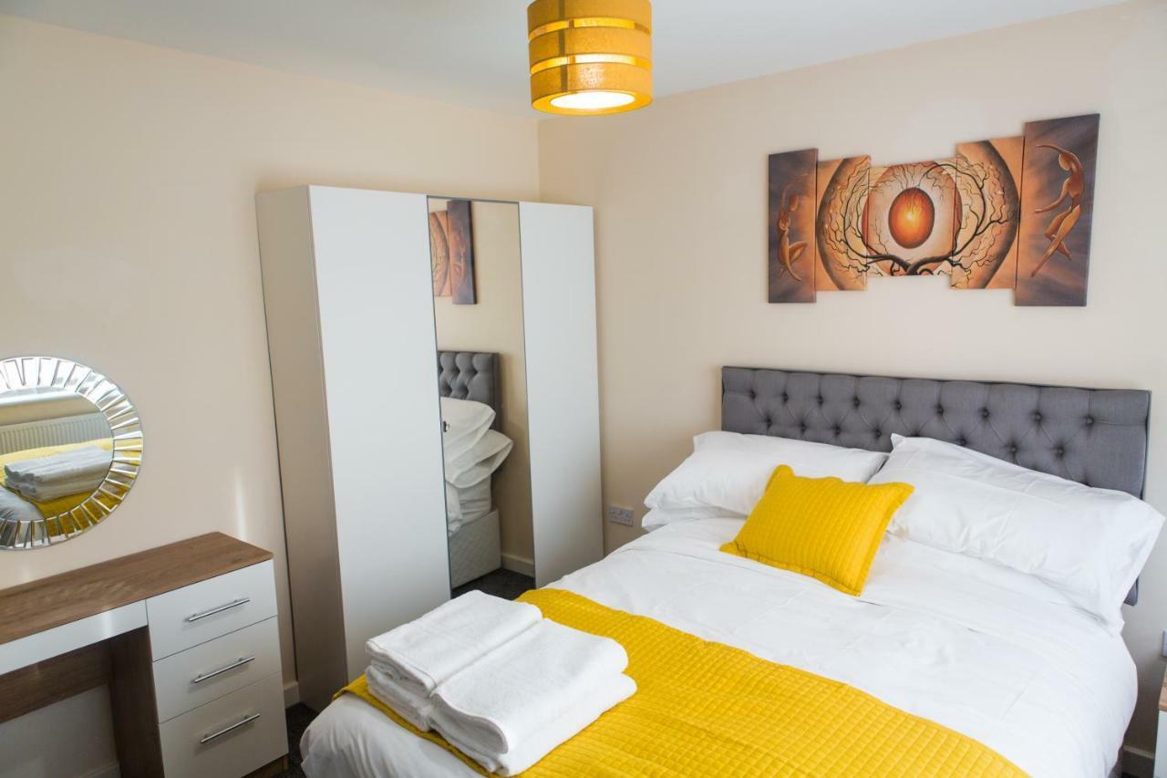 Salford Holiday Apartment Manchester Eksteriør bilde